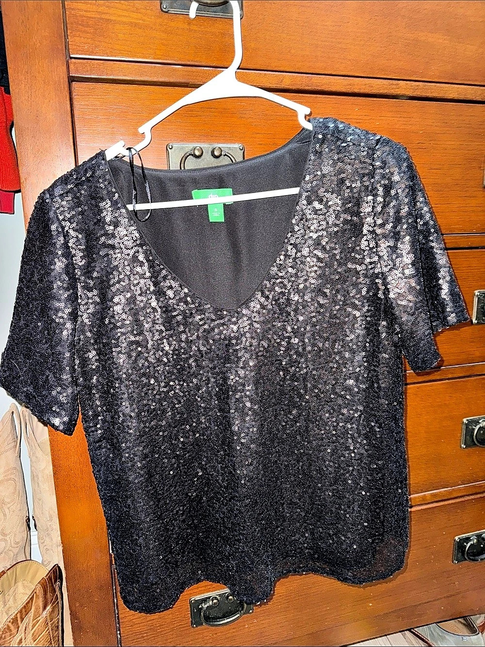 dip Sequin Short Sleeve Blouse in Black Size Small Like New
